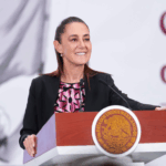 Gobierno federal destinará más de un billón de pesos a becas educativas hacia 2030