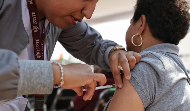 ISSSTE llama a vacunarse contra el sarampión a población de 6 meses a 49 años