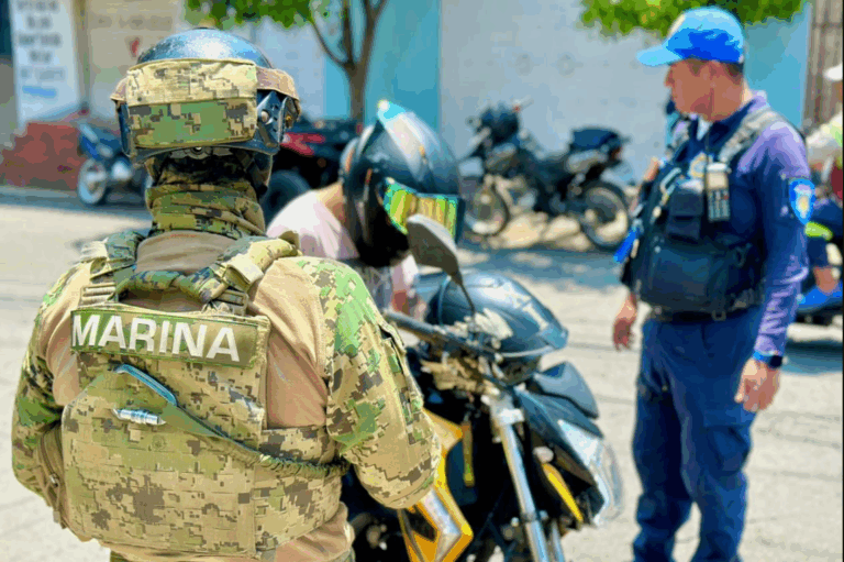 Refuerzan seguridad en San Juan Ixtayopan con recorrido coordinado en Tláhuac