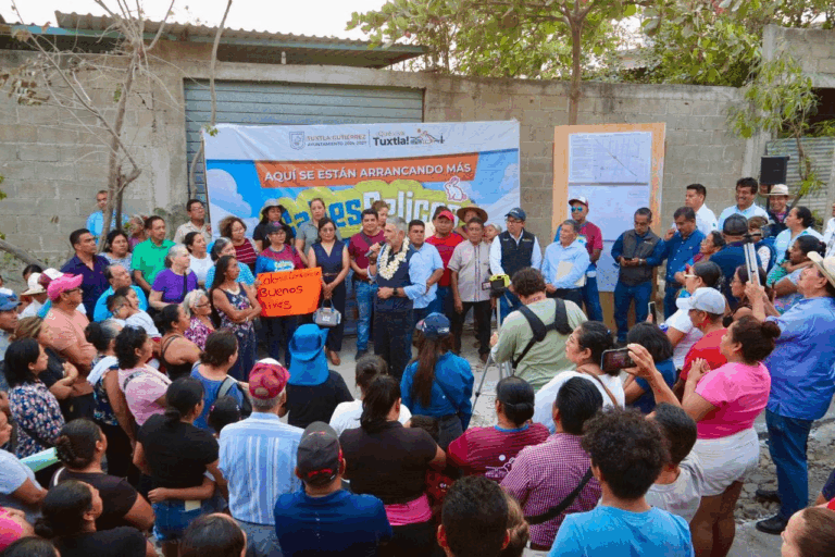 Conecta Ángel Torres más de 11 colonias del norte poniente de Tuxtla