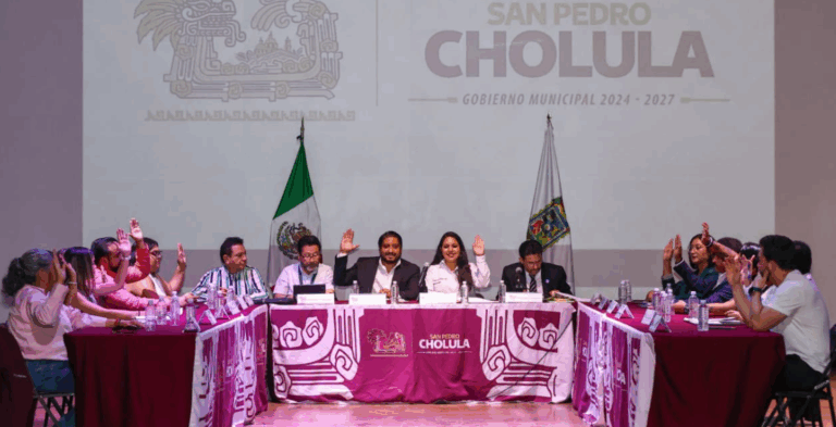 Cholula proyecta 30 obras y aprueba nuevo panteón en sesión de COPLADEMUN