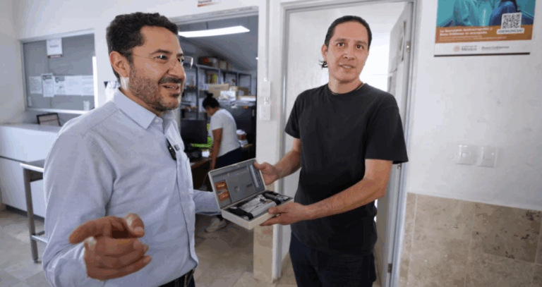 Batres verifica 98% de abasto en farmacia del ISSSTE en Yautepec y promete cobertura total