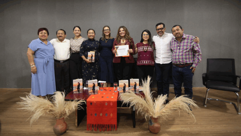 Presentan en Congreso el libro: “Nada me rompió”, de la escritora Sara Marlene Antón Cabrera