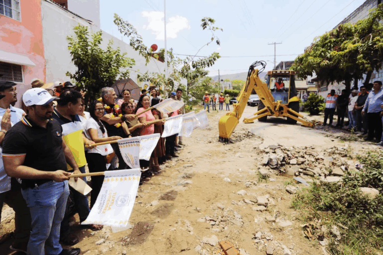 Llegan más Calles Felices a La Misión con el presidente Ángel Torres