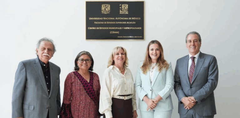 Pepe Chedraui destaca gobernanza local en coloquio internacional de la UNAM