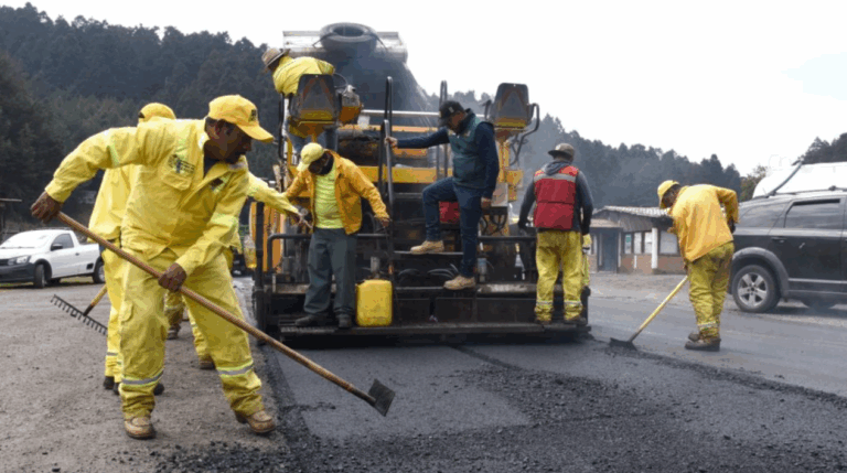 Edoméx reconstruye carretera Ocoyoacac-Tenango con ahorro del 70% en inversión
