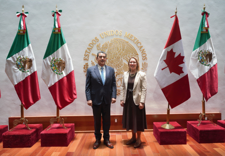 INM fortalece coordinación migratoria con autoridades de Canadá