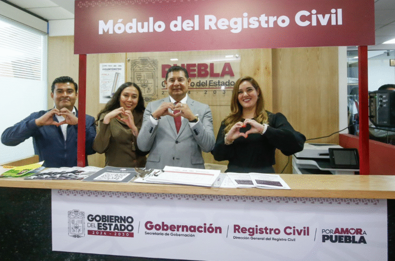 Puebla acerca servicios de identidad a migrantes con nuevo módulo del Registro Civil en CDMX
