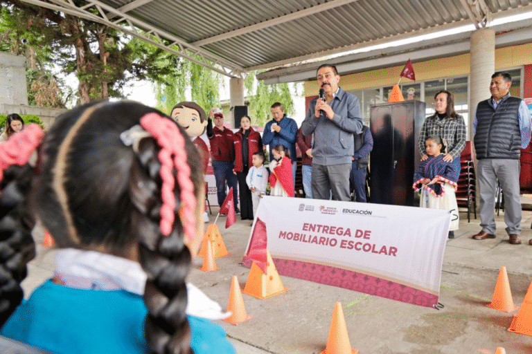 Gobierno del EdoMéx invierte 36 mdp para transformar escuelas en Jilotepec y Chapa de Mota