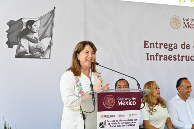 Margarita González Saravia fortalece infraestructura educativa y deportiva en Yautepec