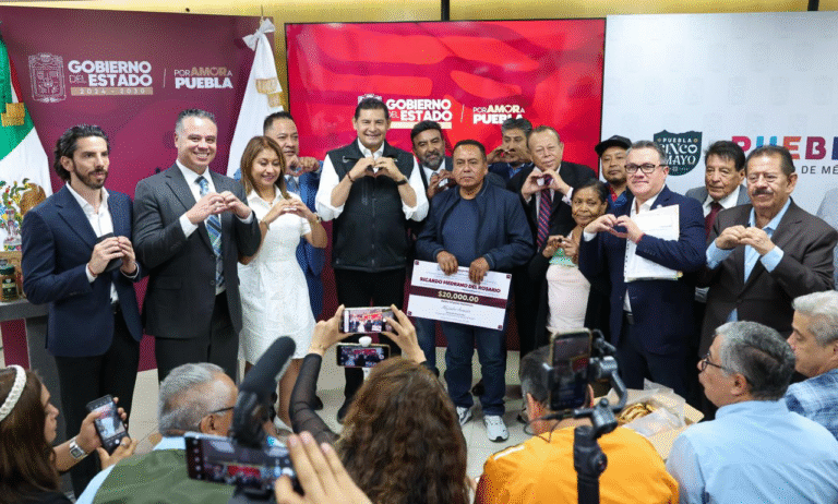 Puebla fortalece apoyo a migrantes con Casas de Representación y programas comunitarios