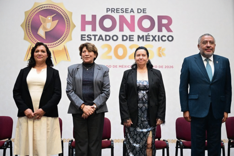 Delfina Gómez reconoce a docentes mexiquenses con la Presea de Honor Estado de México 2026