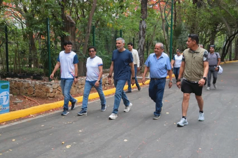 Ángel Torres puso en marcha rehabilitación integral de los campos 2 y 3 de Caña Hueca