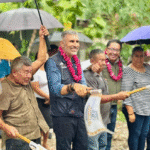 Calles Felices llega a la colonia San Isidro con el presidente Ángel Torres