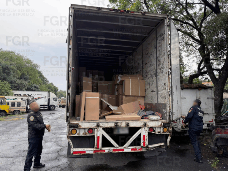 FGR logra prisión preventiva para cuatro detenidos por transporte de marihuana