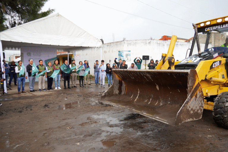 Inicia Texmelucan pavimentación de la calle Cofre de Perote con inversión de 8 millones de pesos