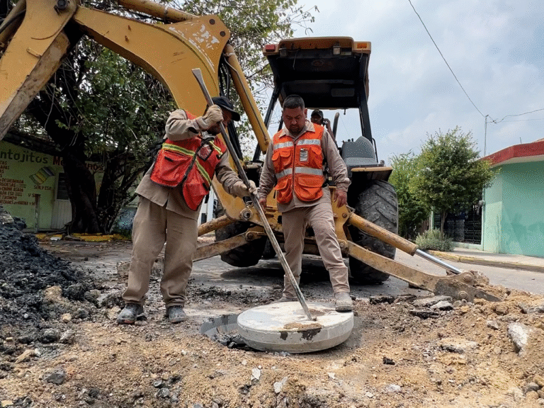 Agua y Drenaje atendió más de 20 mil reportes de fugas durante mayo con eficiencia del 98 por ciento