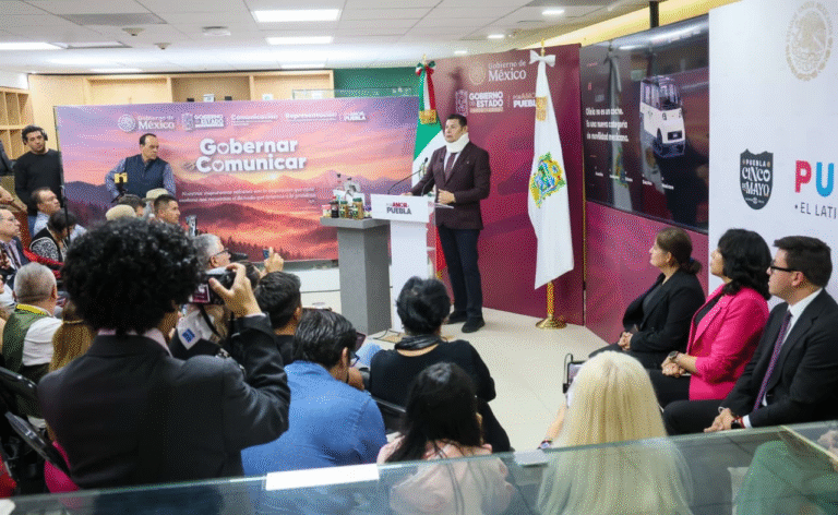 Puebla fortalece liderazgo tecnológico y proyecta adquirir 3 mil vehículos eléctricos Olinia