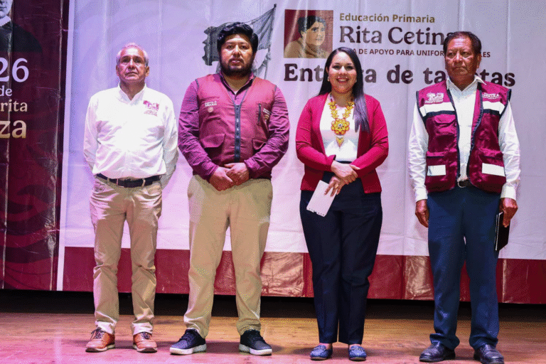 Beca Rita Cetina beneficia a estudiantes de San Pedro Cholula y fortalece la educación