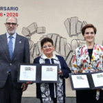 INACIPE celebra 50 años con la emisión de un timbre postal conmemorativo