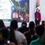Sheinbaum anuncia electrificación total del país con más de 45 mil obras de justicia energética