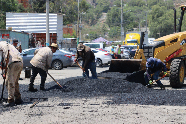 Cuautitlán Izcalli aplica más de 6 mil toneladas de asfalto para mejorar calles y avenidas