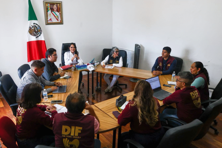 Tonantzin Fernández fortalece coordinación con el DIF Municipal para mejorar atención ciudadana en Cholula