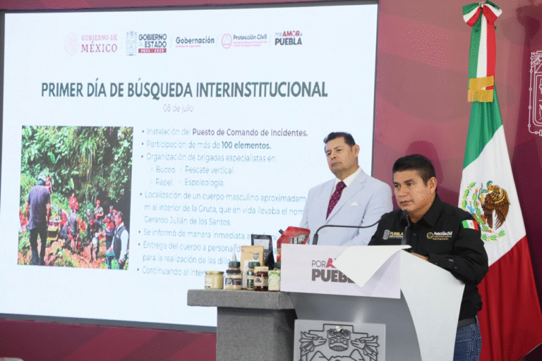 Gobierno de Puebla brinda acompañamiento a familias afectadas por emergencia en grutas de Cuetzalan
