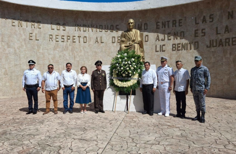 Tapachula conmemora el 154 aniversario luctuoso de Benito Juárez con ceremonia cívica