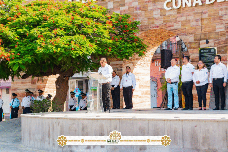 Izúcar de Matamoros conmemora el 154 Aniversario Luctuoso de Benito Juárez