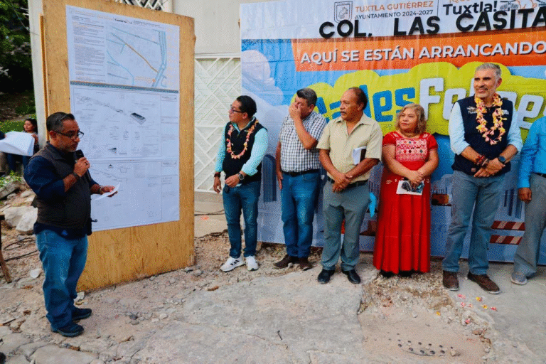 Inicia Ayuntamiento de Tuxtla Gutiérrez pavimentación de vialidad en Las Casitas