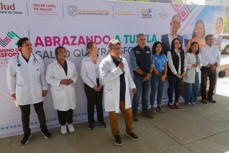 Ángel Torres fortalece atención preventiva y materna con “Abrazando Tuxtla” en Patria Nueva