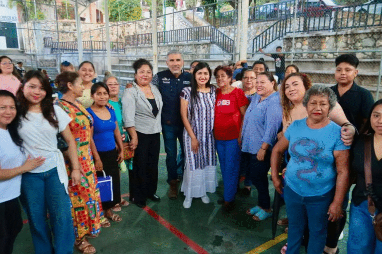 Ángel Torres impulsa emprendimiento de mujeres y consumo local en Cerro Hueco