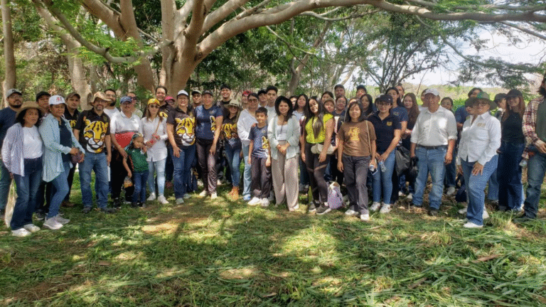 UNACH se suma a la Jornada Nacional de Reforestación y fortalece su compromiso ambiental