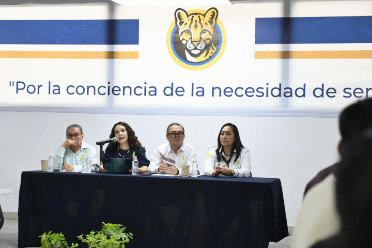 Semillero UNACH impulsa el futuro profesional de 64 jóvenes que lograron ingresar a la Universidad