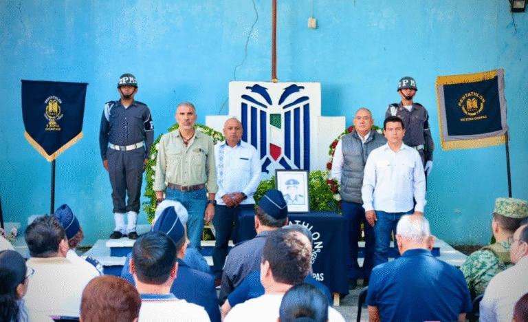 Ángel Torres rinde homenaje a José García Requena, referente en su formación dentro del Pentathlón